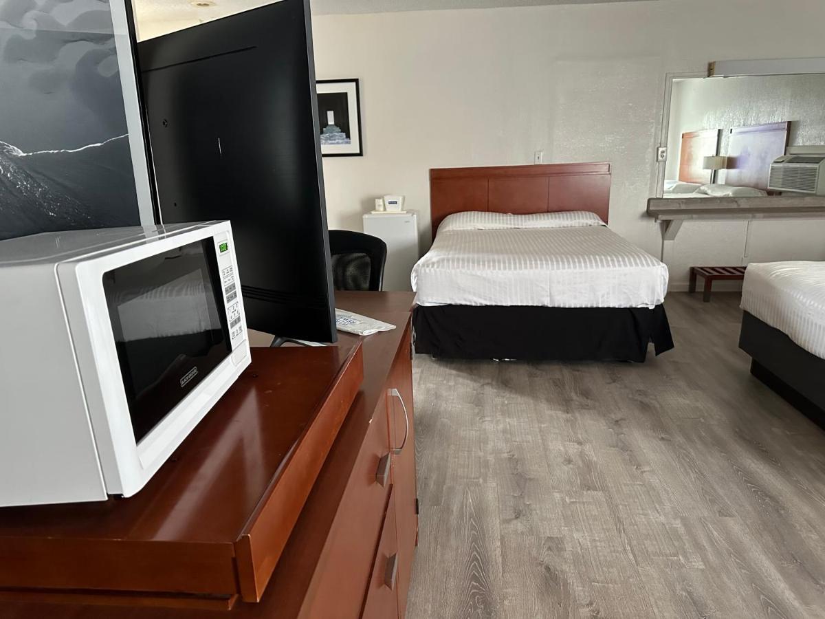 Travelodge By Wyndham パーカー エクステリア 写真