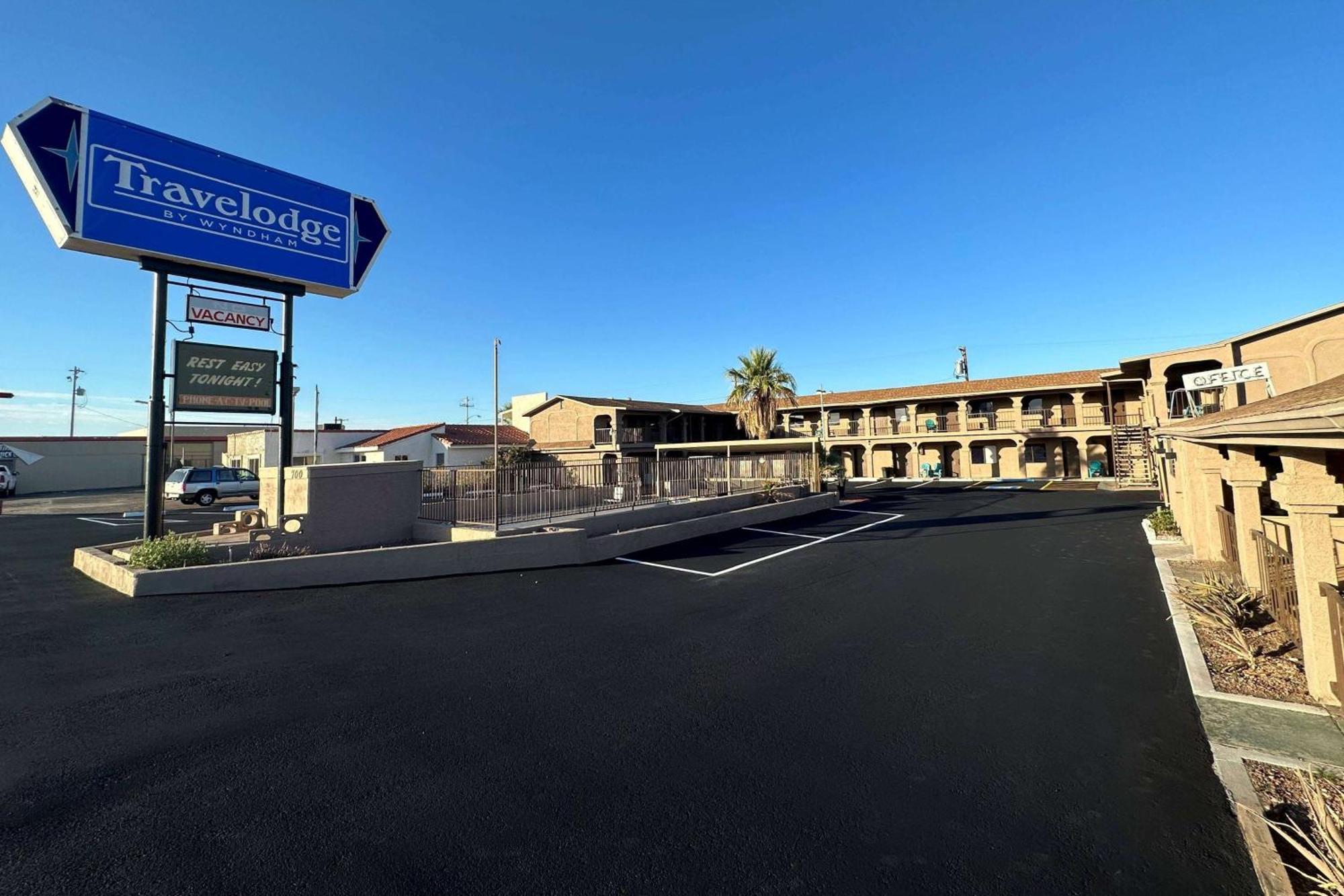 Travelodge By Wyndham パーカー エクステリア 写真